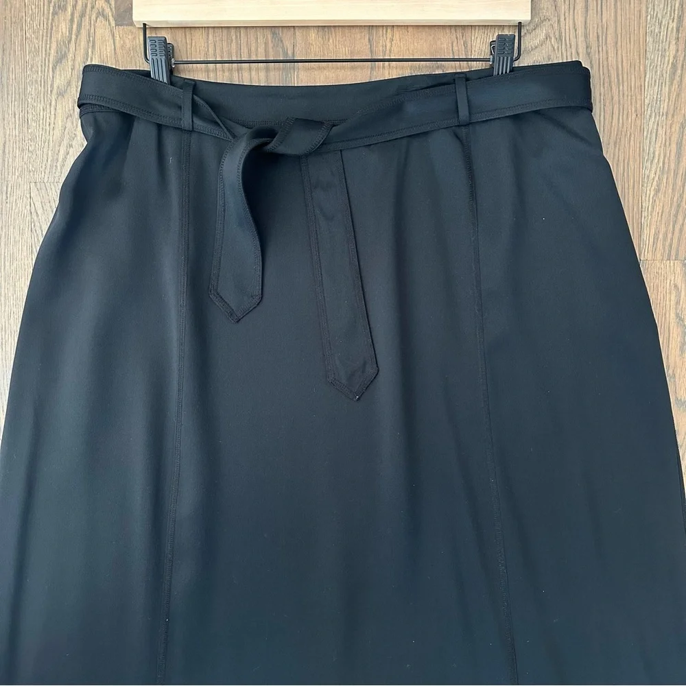 Vintage Dana Buchman High Rise A-Line Satin Midi Skirt in Black Size 16 / Large